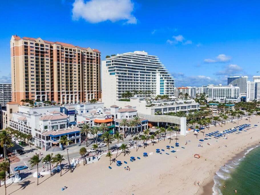 Walk To Las Olas Banyan Room Palm Paradise Inn Fort Lauderdale Eksteriør bilde